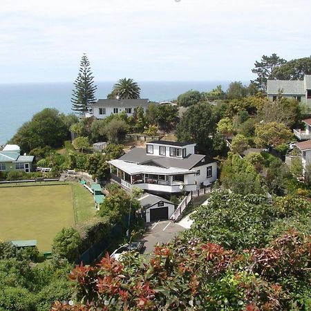 Bluff Hill Lighthouse B&B Napier Exterior photo